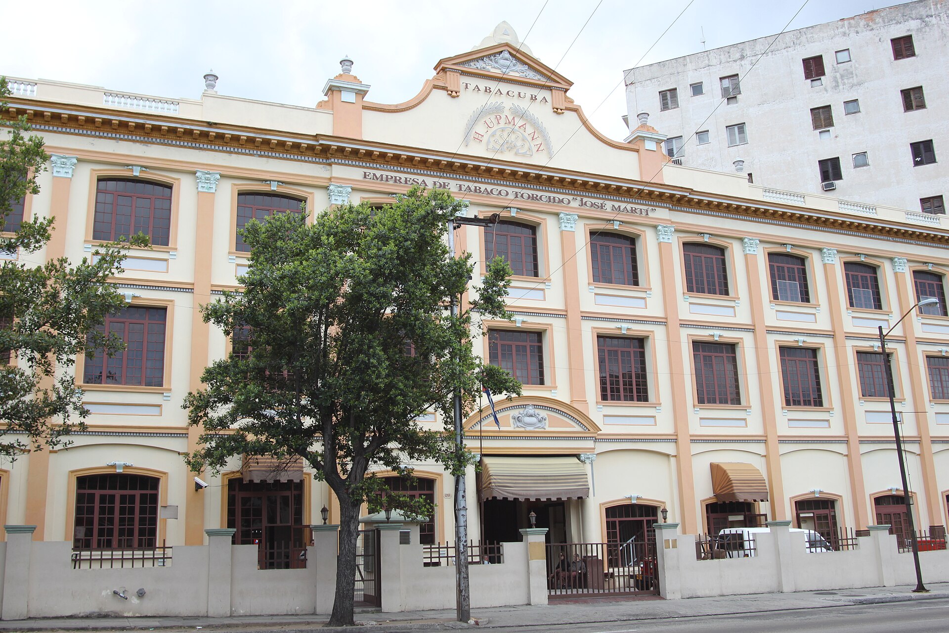 the H. Upmann factory